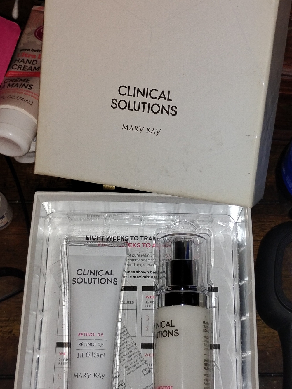 Mary Kay Clinical Solutions Retinol Set - White Brand New Kit